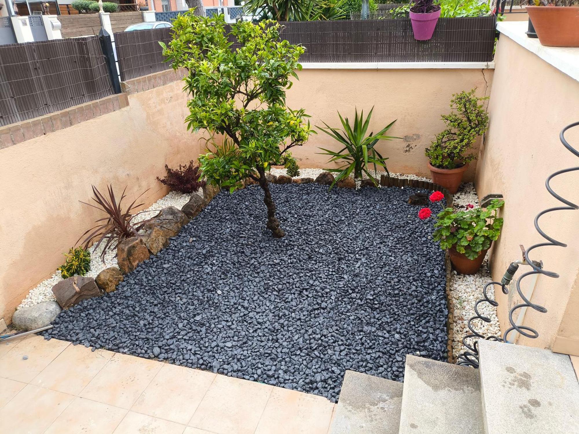 Adosado Con Jardin En Los Xalets De 萨洛 外观 照片